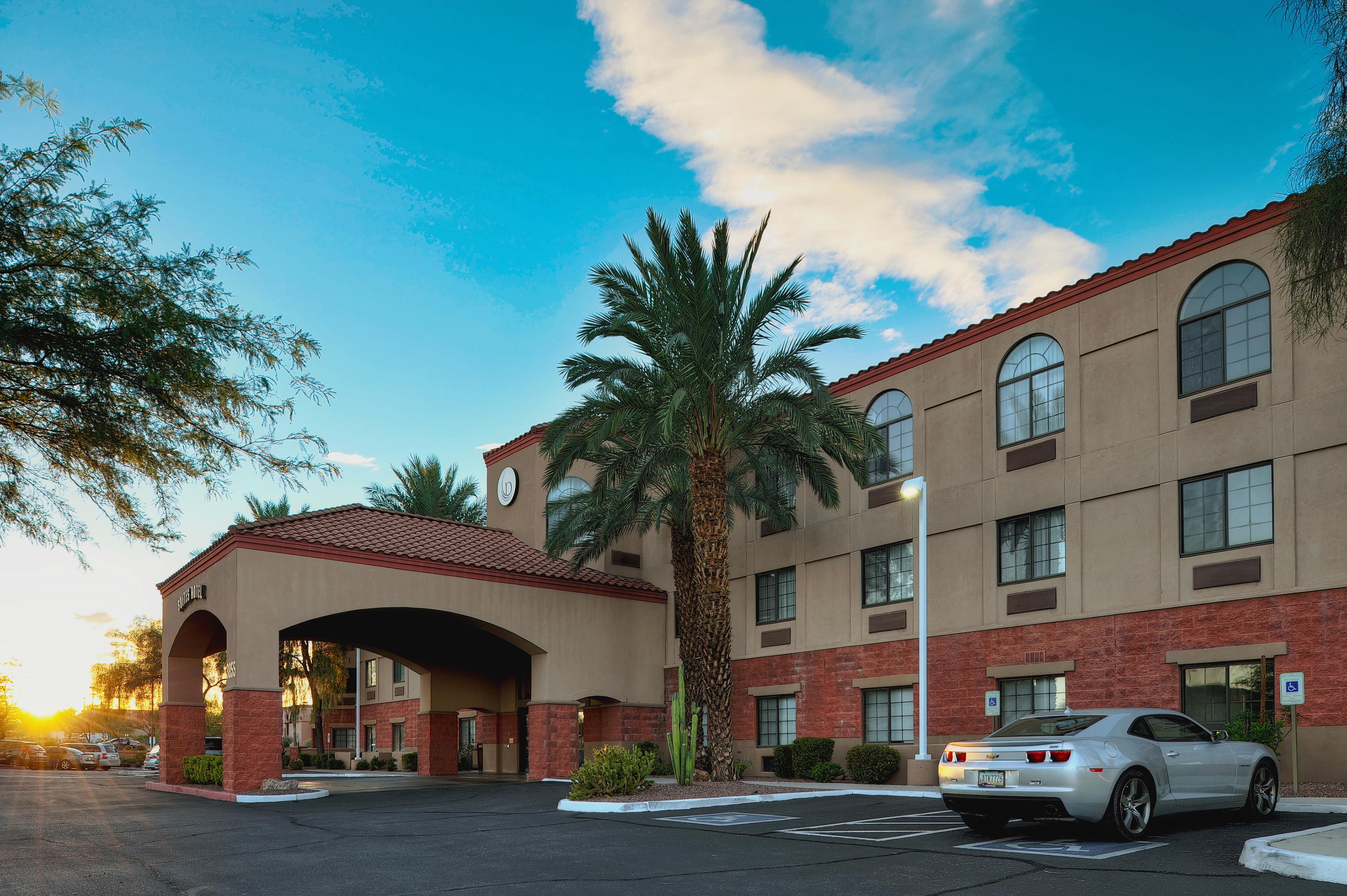 Hilton Vacation Club Varsity Club Tucson Hotel Exterior photo