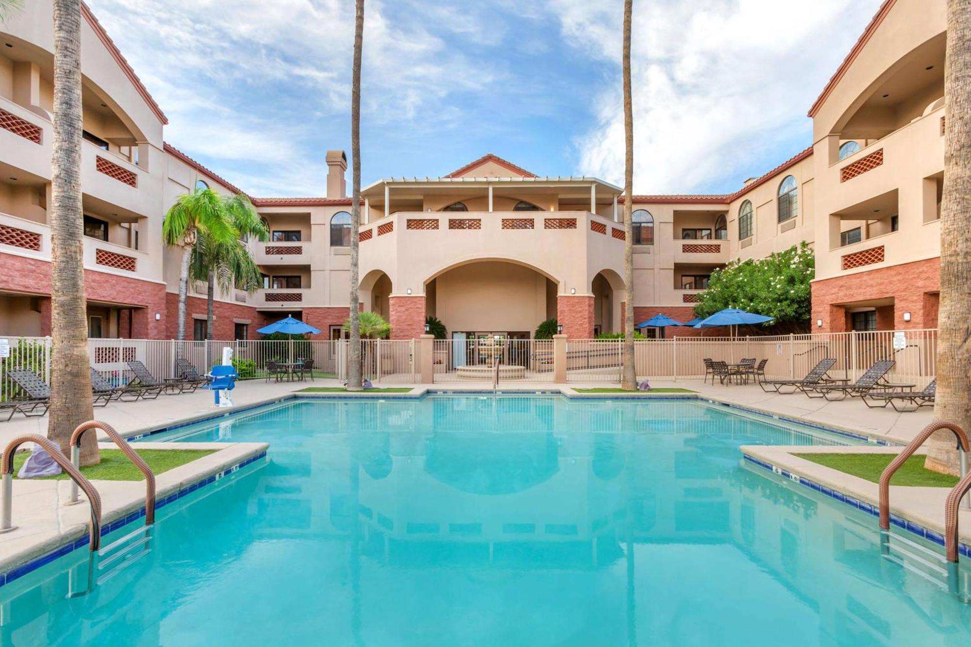 Hilton Vacation Club Varsity Club Tucson Hotel Exterior photo