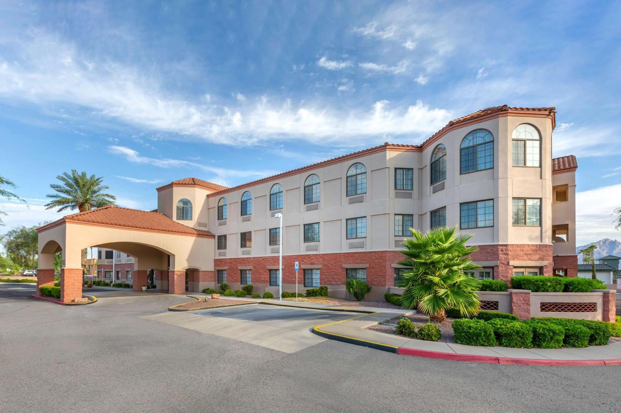 Hilton Vacation Club Varsity Club Tucson Hotel Exterior photo